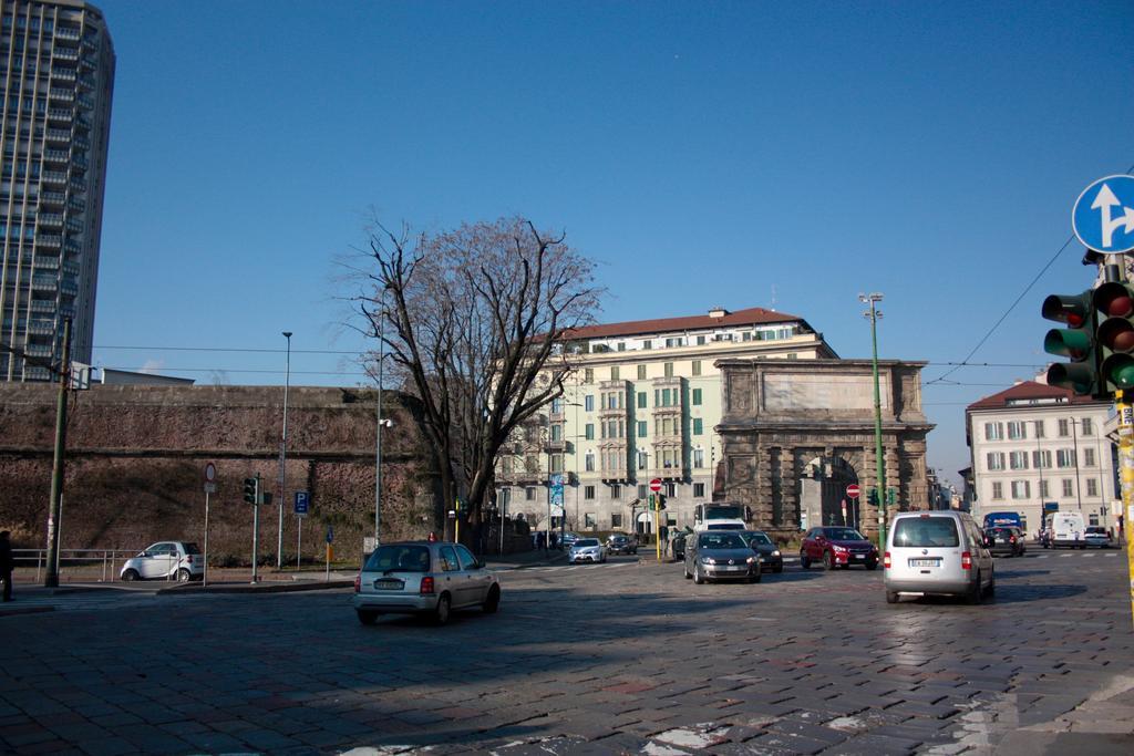 Porta Romana Suite Милан Экстерьер фото