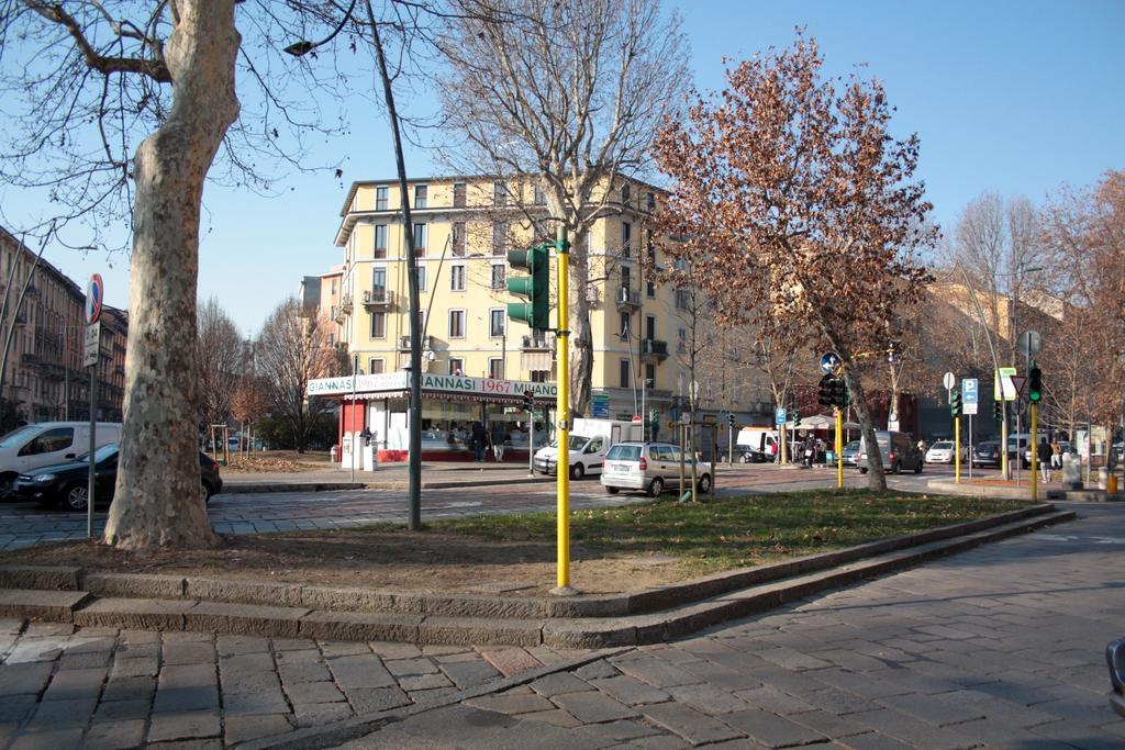 Porta Romana Suite Милан Экстерьер фото